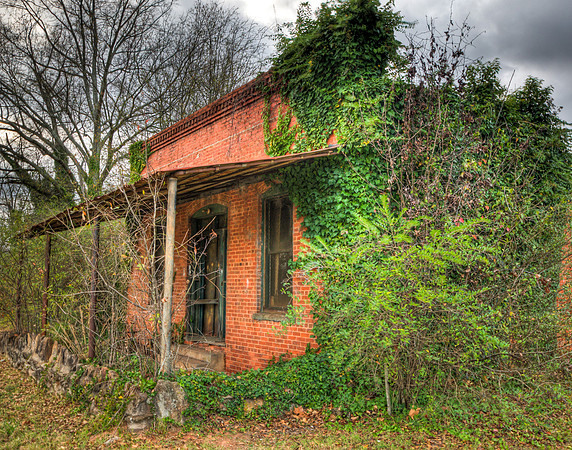 Mary Brooks Store, near Williamson
