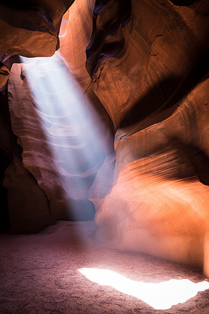 Upper Antelope Canyon Light Beam